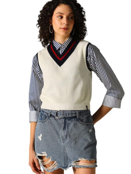 Hubberholme Women Knitted Acrylic Regular fit V Neck Sleeveless Sweaters