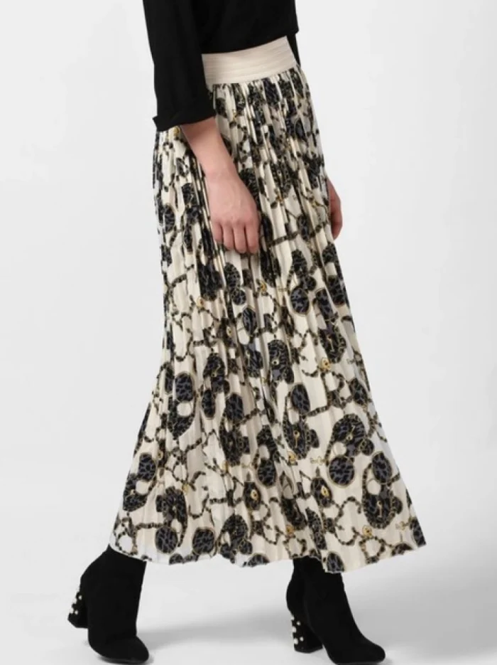 PID-65449-Women-s-Georgette-Chain-Print-Elasticated-Skirt-Cream-and-Black-4-1000x1000-1.webp